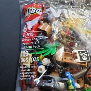 Lego 40515 Classic Pirate and Treasure VIP Add On Pack Limited Edition - NEW
